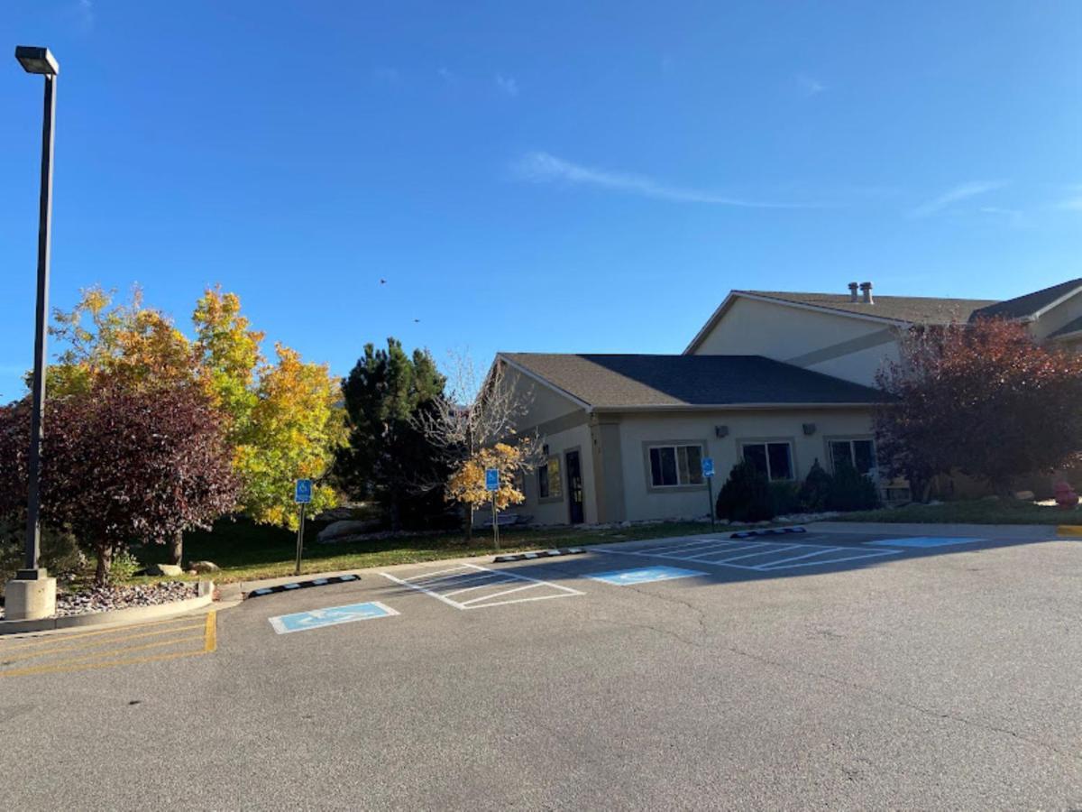 Wingate By Wyndham New Castle - Glenwood Springs Hotel Exterior foto